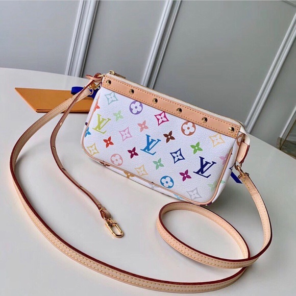 Louis Vuitton Handbags - 💯Authentic Louis Vuitton pouch
